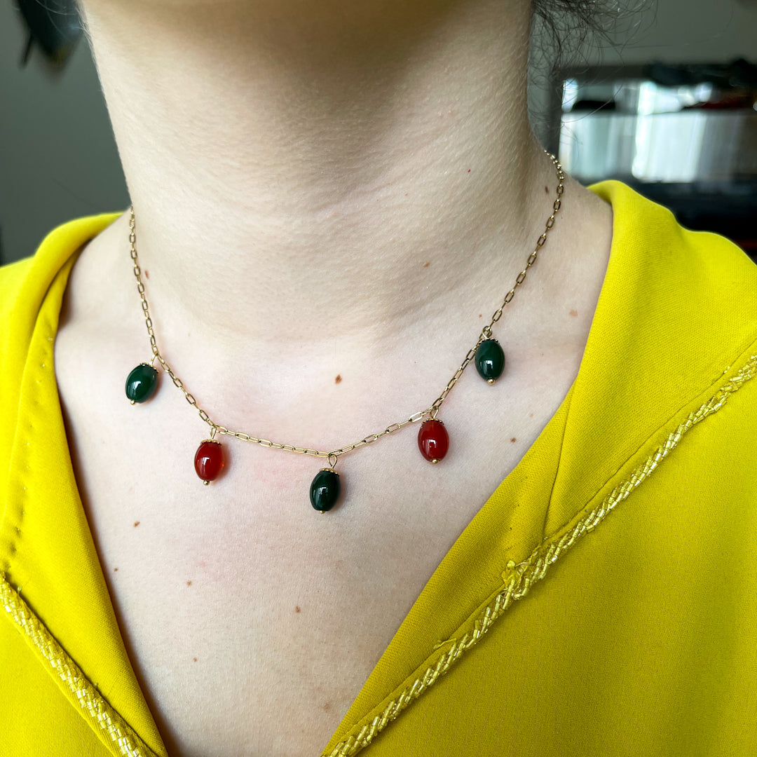 Collier vert rouge